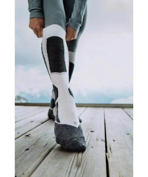 Women SK2 Intermediate Women Skiing Kneehigh Socks Blue Note FALKE Ski Socks