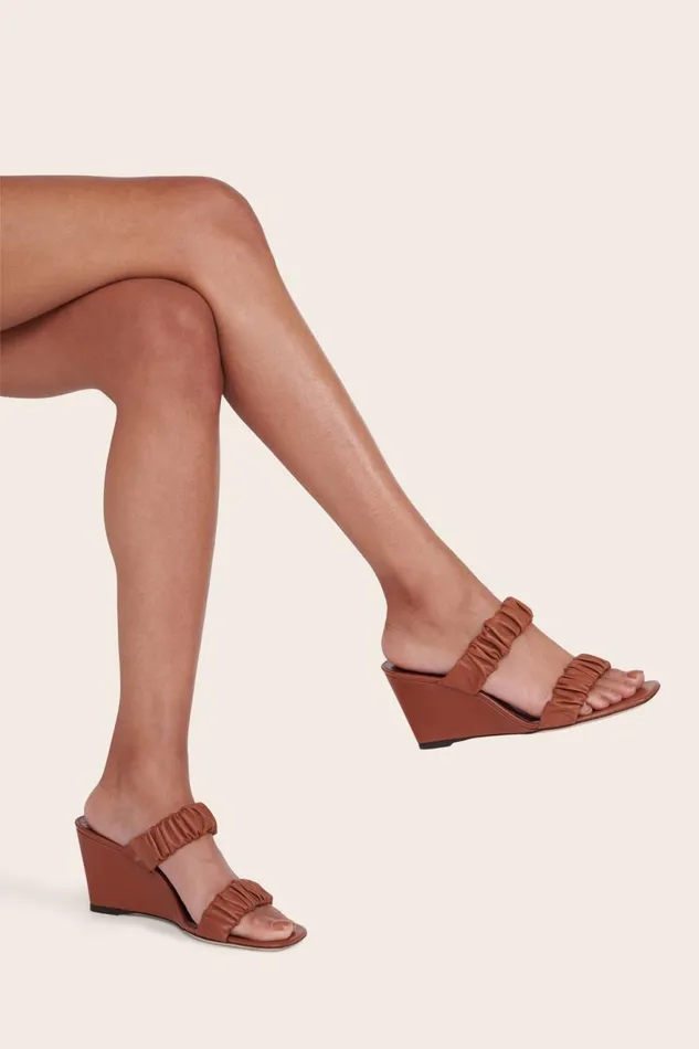 Women STAUD Platforms and Wedges FRANKIE WEDGE TAN