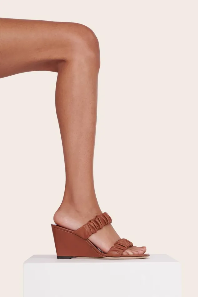 Women STAUD Platforms and Wedges FRANKIE WEDGE TAN