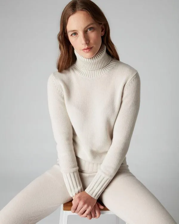 Women Women039s Chunky Turtle Neck Cashmere SweaterIn Snow Grey Snow Grey NPeal Turtle Necks Women Women039s Chunky Turtle Neck Cashmere SweaterIn Snow Grey Snow Grey NPeal Turtle Necks