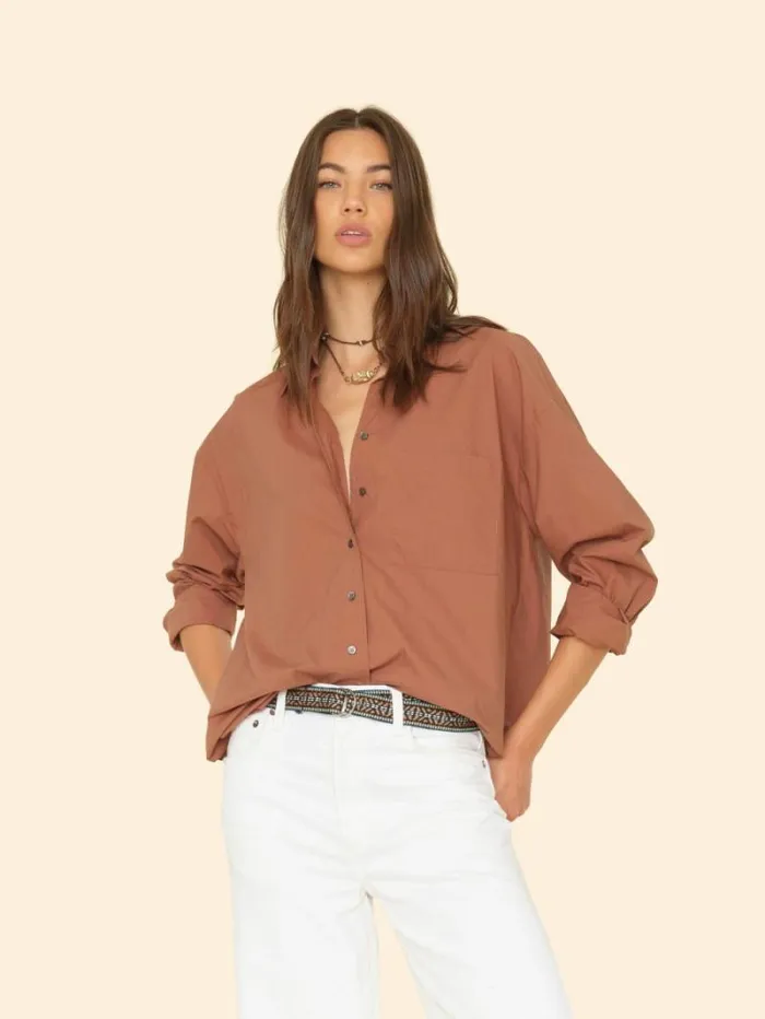 Xirena Latte Brown Sydney Crisp Shirt Women Shirts